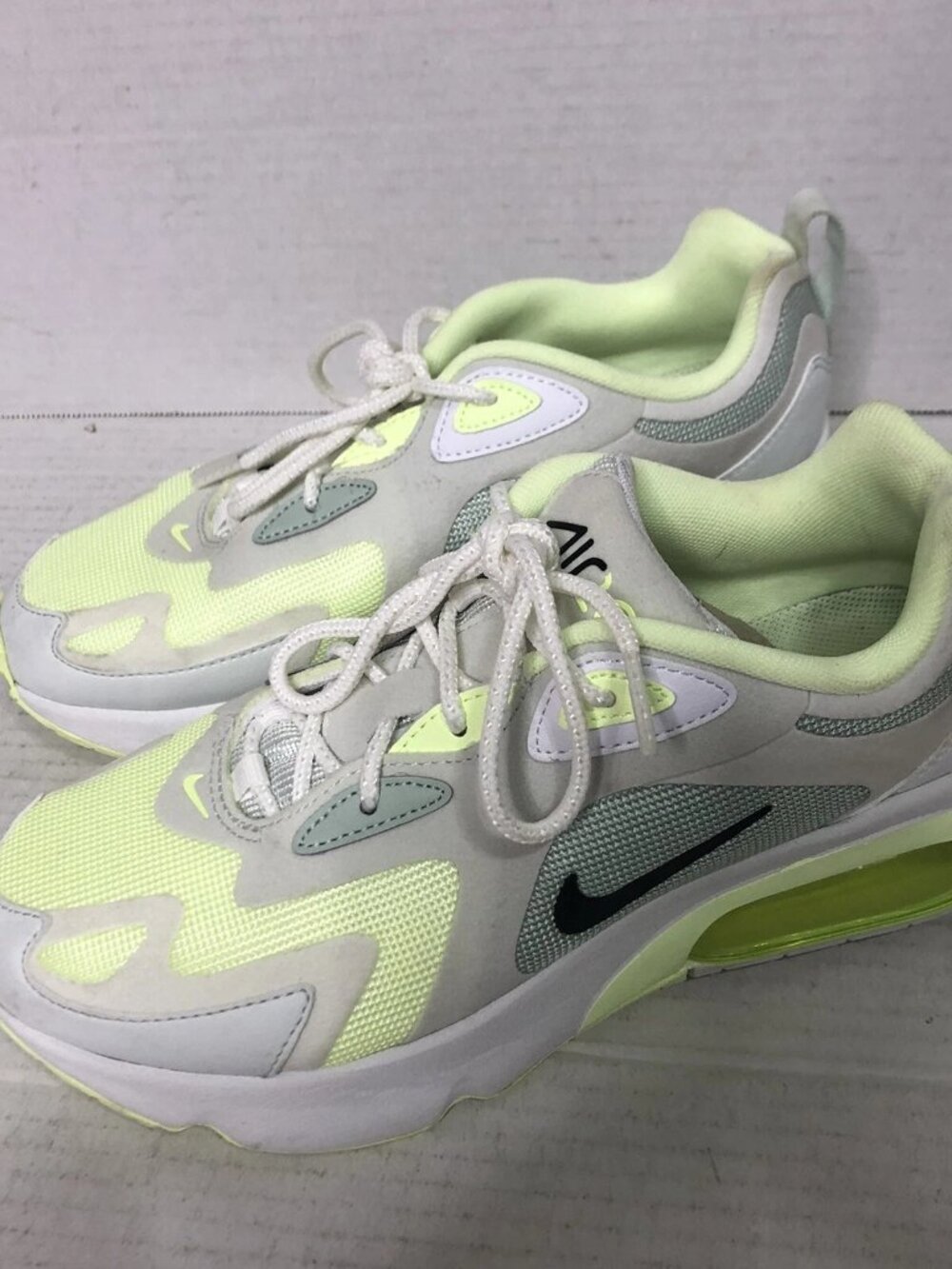 Nike Air Max 200 'Pistachio Frost' White/Green CI3867-300 Women's Size 7